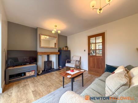 2 bedroom Semi-detached house for sale in Peacocks Launde, Claypole