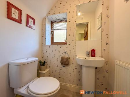 2 bedroom Semi-detached house for sale in Peacocks Launde, Claypole