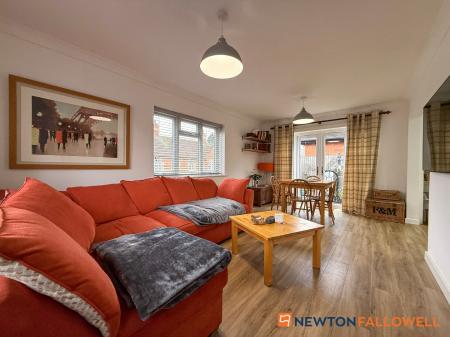 2 bedroom Detached house for sale in Cottage Homes, London Road, Newark