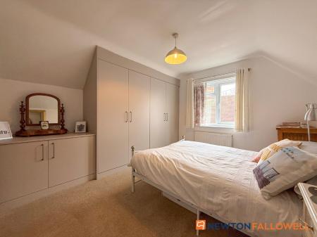 2 bedroom Detached house for sale in Cottage Homes, London Road, Newark