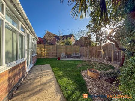 5 bedroom Detached house for sale in Dale Way, Fernwood