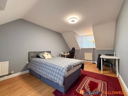 5 bedroom Detached house for sale in Dale Way, Fernwood