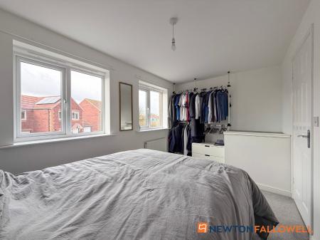 3 bedroom Semi-detached house for sale in Sir Brian Way, Bilsthorpe