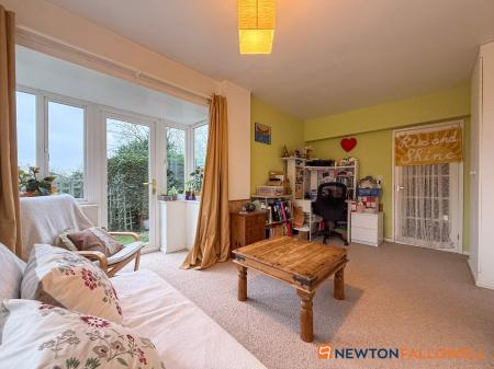 4 bedroom Detached house for sale in Markwick Close, Newark