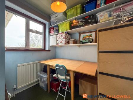 4 bedroom Detached house for sale in Markwick Close, Newark