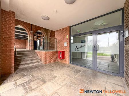 2 bedroom Flat for sale in The Roundhead Building, Warwick Brewery, Newark