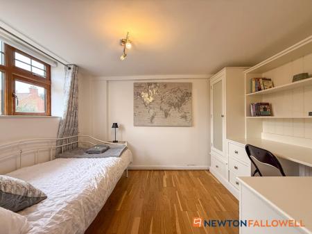 4 bedroom Detached house for sale in Main Street, South Muskham