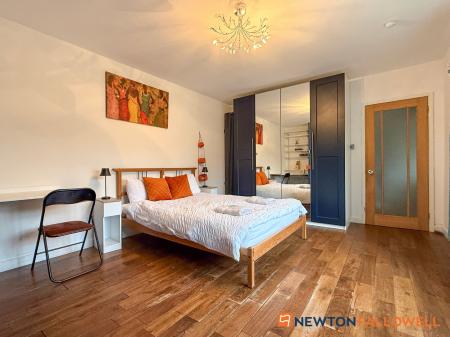 4 bedroom Detached house for sale in Main Street, South Muskham