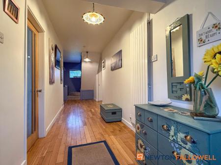 4 bedroom Detached house for sale in Main Street, South Muskham