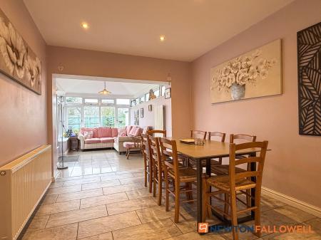 4 bedroom Detached house for sale in Main Street, South Muskham