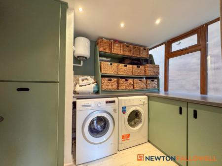 4 bedroom Detached house for sale in Main Street, South Muskham