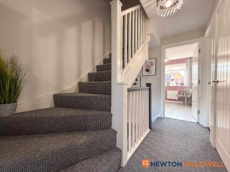 4 bedroom Semi-detached house for sale in Flaxley Lane, Middlebeck, Newark