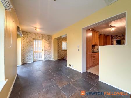 4 bedroom Detached house for sale in Lacey Green, Balderton