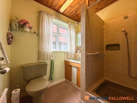 3 bedroom Detached bungalow for sale in Brockton Avenue, Farndon