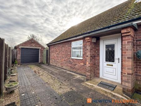 3 bedroom Detached bungalow for sale in Brockton Avenue, Farndon