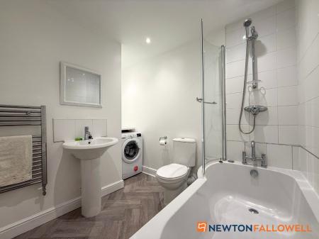 2 bedroom Flat for sale in Guildhall Street, Newark