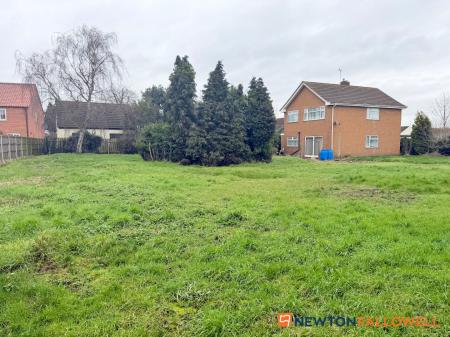 3 bedroom Detached house for sale in Queen Street, Balderton