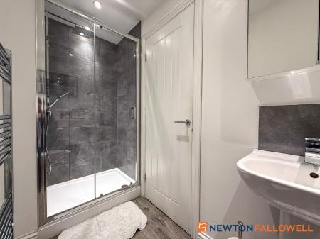 3 bedroom Semi-detached house for sale in Birch Road, Balderton