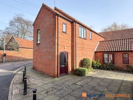 Bede House Court, Newark