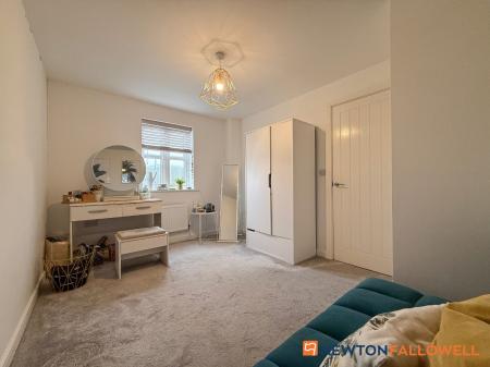 4 bedroom Semi-detached house for sale in Flaxley Lane, Middlebeck, Newark