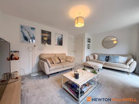 4 bedroom Semi-detached house for sale in Flaxley Lane, Middlebeck, Newark