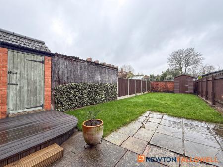 3 bedroom Semi-detached house for sale in Smith Street, Newark