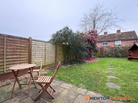 3 bedroom Semi-detached house for sale in Winthorpe Road, Newark