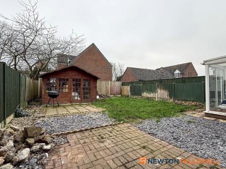 4 bedroom Detached house for sale in Norman Avenue, Newark
