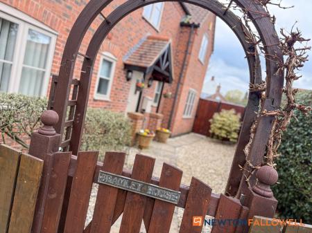 4 bedroom Detached house for sale in Main Street, Upton