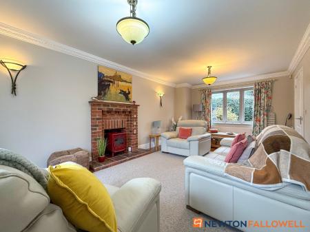 4 bedroom Detached house for sale in Main Street, Upton
