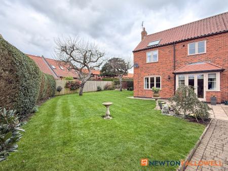 4 bedroom Detached house for sale in Main Street, Upton