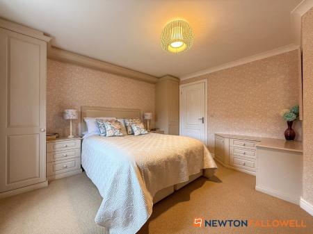 4 bedroom Detached house for sale in Main Street, Upton