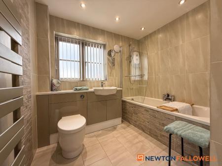 4 bedroom Detached house for sale in Main Street, Upton