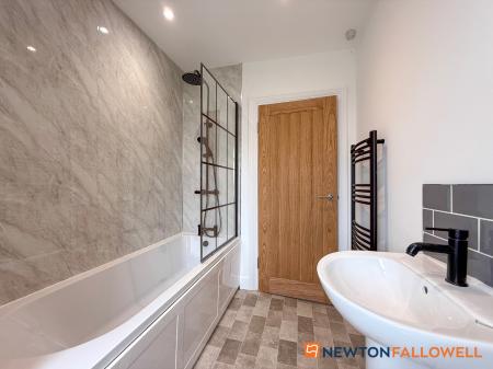 3 bedroom Semi-detached house for sale in Smith Street, Newark