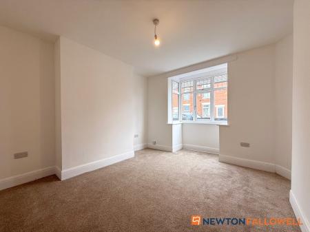3 bedroom Semi-detached house for sale in Smith Street, Newark