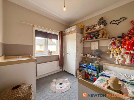 3 bedroom Semi-detached house for sale in Bowbridge Road, Newark