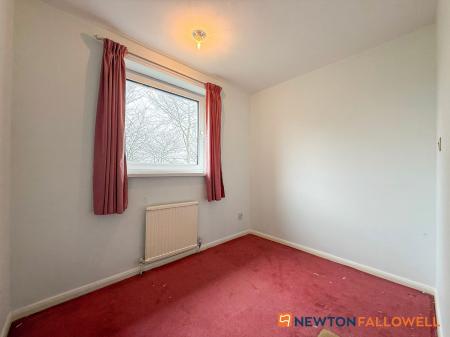 3 bedroom Semi-detached house for sale in Ellerslie Close, Newark
