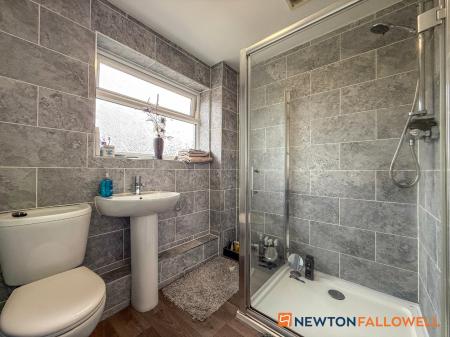 3 bedroom Terraced House for sale in Tenzing Walk, Balderton