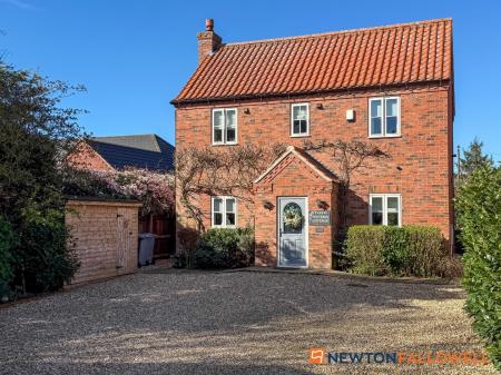 3 bedroom Detached house for sale in Wisteria Cottage, Eagle Road, Spalford