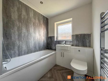 3 bedroom Detached house for sale in Ringrose Close, Newark