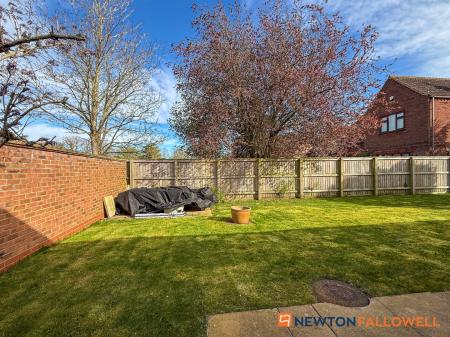 3 bedroom Detached bungalow for sale in Manor Drive, Long Bennington