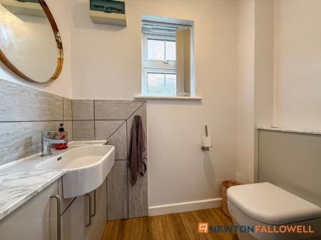 4 bedroom Semi-detached house for sale in Skayman Fields, Carlton-le-Moorland