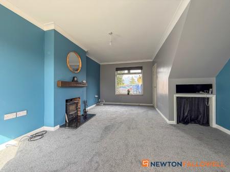 3 bedroom End of terrace house for sale in Stafford Avenue, Balderton