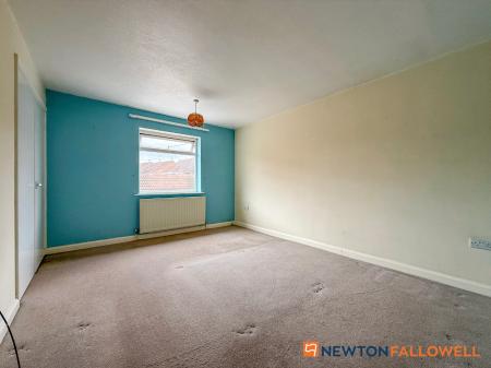 2 bedroom Semi-detached house for sale in Pelham Close, Newark