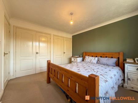 4 bedroom Detached house for sale in Stirling Drive, Coddington