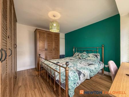 3 bedroom End of terrace house for sale in Mercia Road, Newark