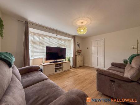 3 bedroom End of terrace house for sale in Mercia Road, Newark