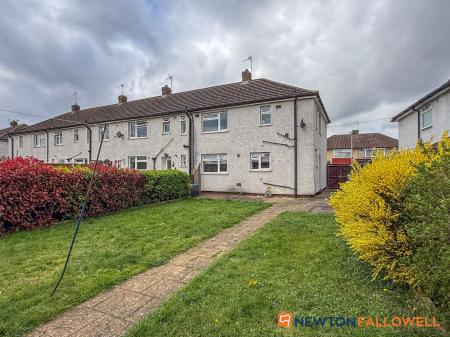3 bedroom End of terrace house for sale in Mercia Road, Newark