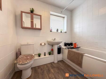 4 bedroom Detached house for sale in Hine Avenue, Newark