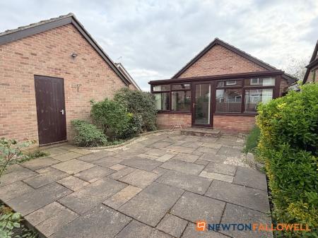 2 bedroom Detached bungalow for sale in Fell Croft, Farndon